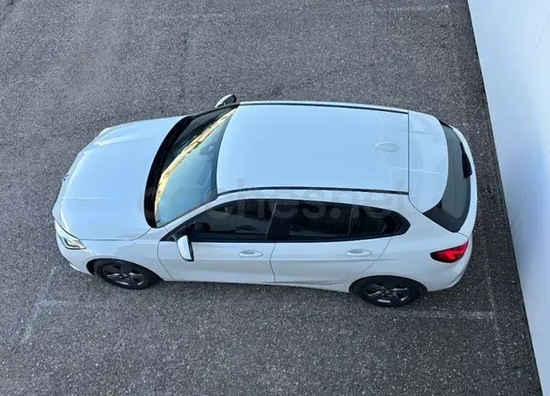 Usado BMW 116 Comfort Edition 116 CV (85 kW) 2023 Blanco Utilitario