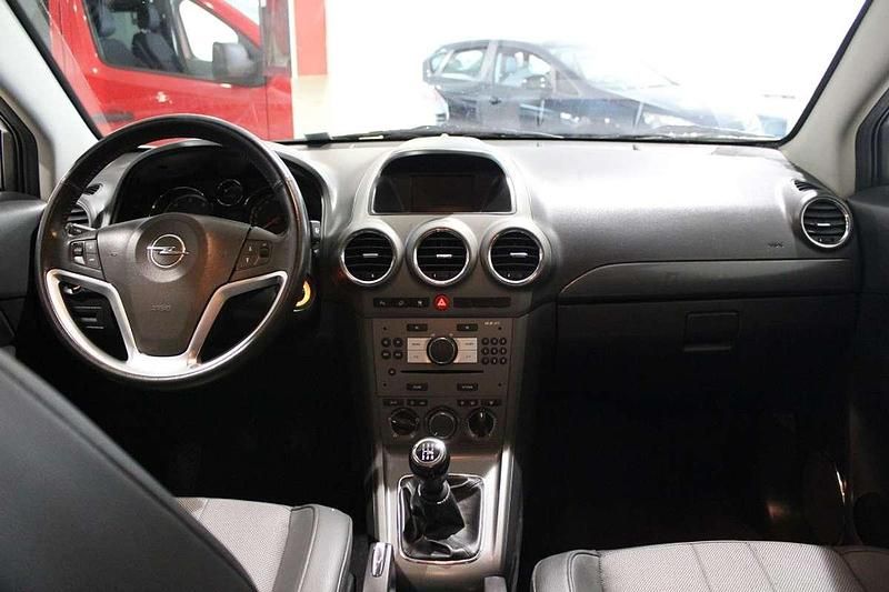 Usado Opel Antara Energy 127 CV (93 kW) 2010 Blanco SUV