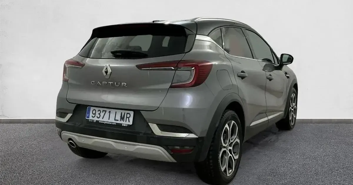 Usado Renault Captur Zen 140 CV (102 kW) 2021 SUV