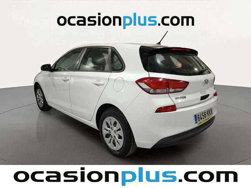 Usado Hyundai i30 120 CV (88 kW) 2018 Blanco