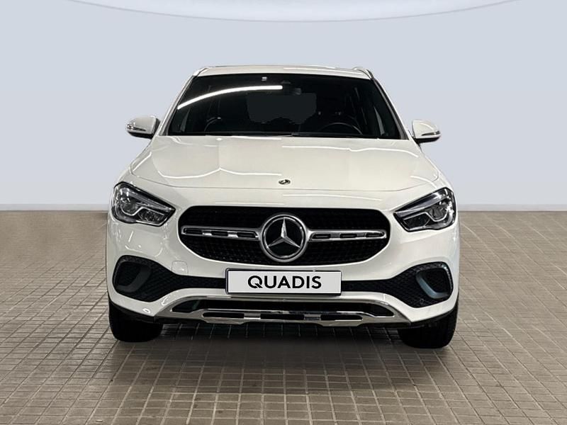 Usado Mercedes GLA200 163 CV (119 kW) 2022 Blanco SUV