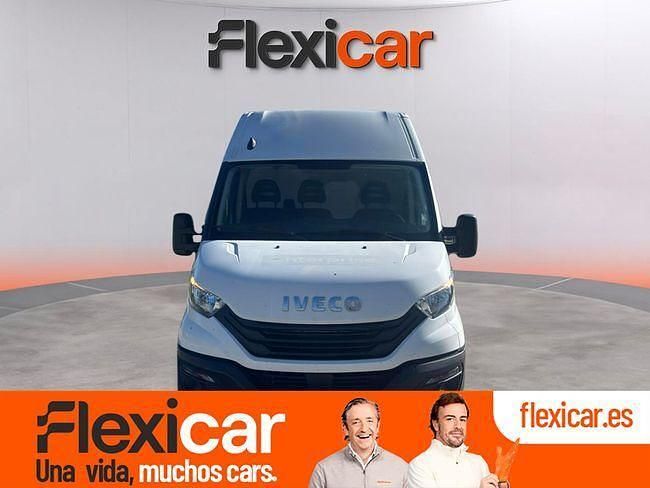 Usado Iveco Daily 156 CV (114 kW) 2023 Blanco Berlina