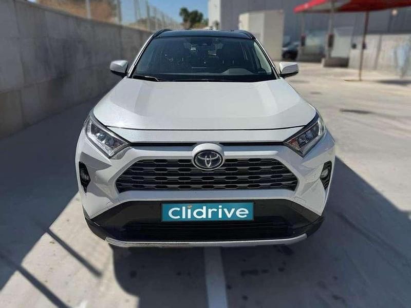 Usado Toyota RAV4 Hybrid Advance 178 CV (130 kW) 2019 Blanco SUV