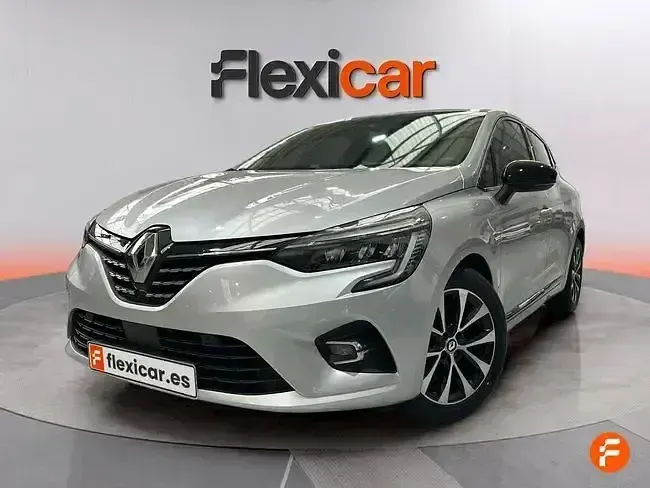Usado Renault Clio Techno 90 CV (66 kW) 2023 Gris Utilitario