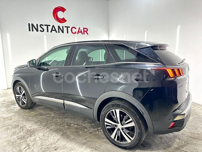 Usado Peugeot 3008 Allure 130 CV (95 kW) 2021 Negro SUV