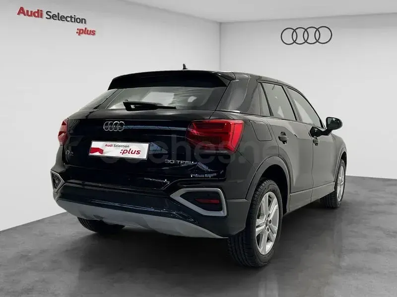 Usado Audi Q2 Advanced Plus 116 CV (85 kW) 2025 Negro SUV