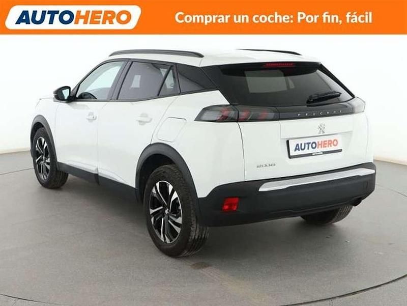 Usado Peugeot 2008 Allure 101 CV (74 kW) 2022 Blanco SUV