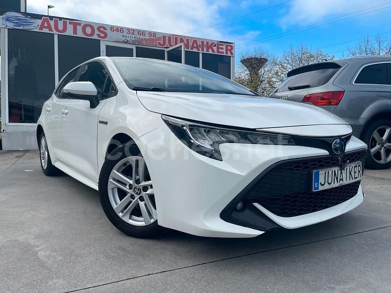 Blanco Usado 2019 Toyota Corolla Business Edition Berlina | 15.790 € (Precio justo) - Imagen 1/4