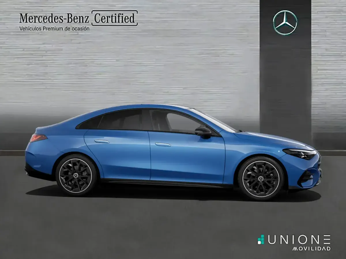 Nuevo Mercedes CLA180 73 CV (53 kW) 2026 Azul Berlina