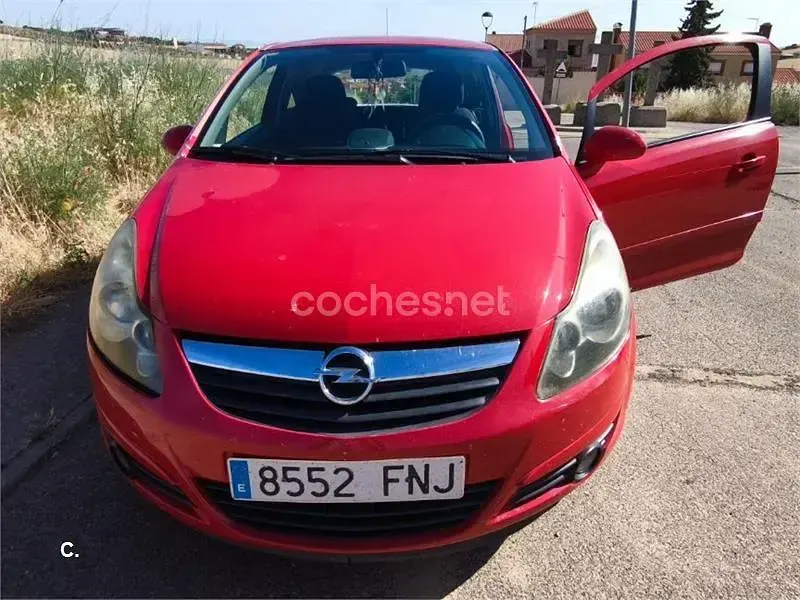Usado Opel Corsa Sport 125 CV (91 kW) 2007 Rojo Utilitario