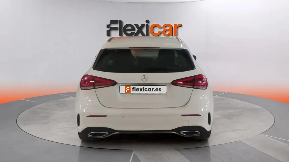 Usado Mercedes A180 116 CV (85 kW) 2018 Blanco Berlina
