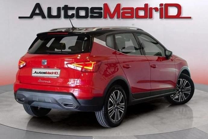 Usado Seat Arona FR 110 CV (80 kW) 2024 Negro SUV