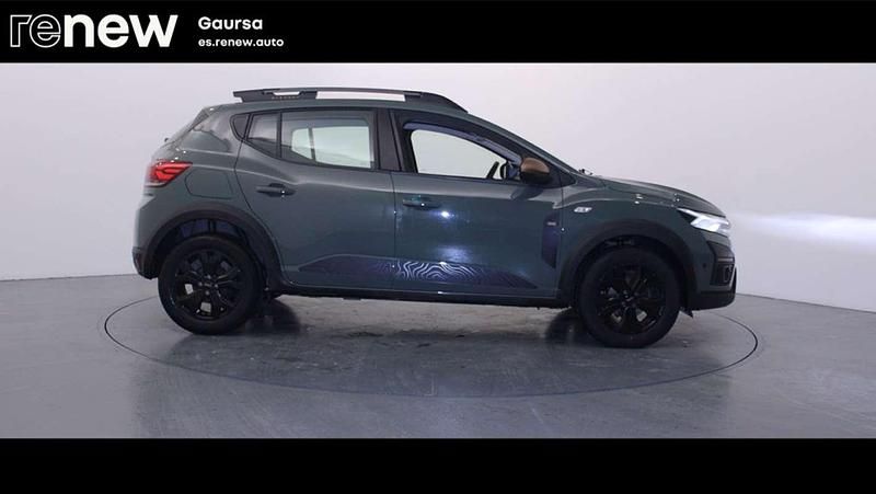 Usado Dacia Sandero Extreme 101 CV (74 kW) 2025 Verde Berlina