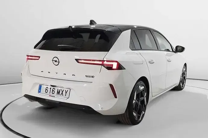Usado Opel Astra GSe 224 CV (164 kW) 2025 Utilitario