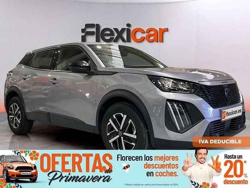 Usado Peugeot 2008 Active 102 CV (75 kW) 2023 Gris SUV