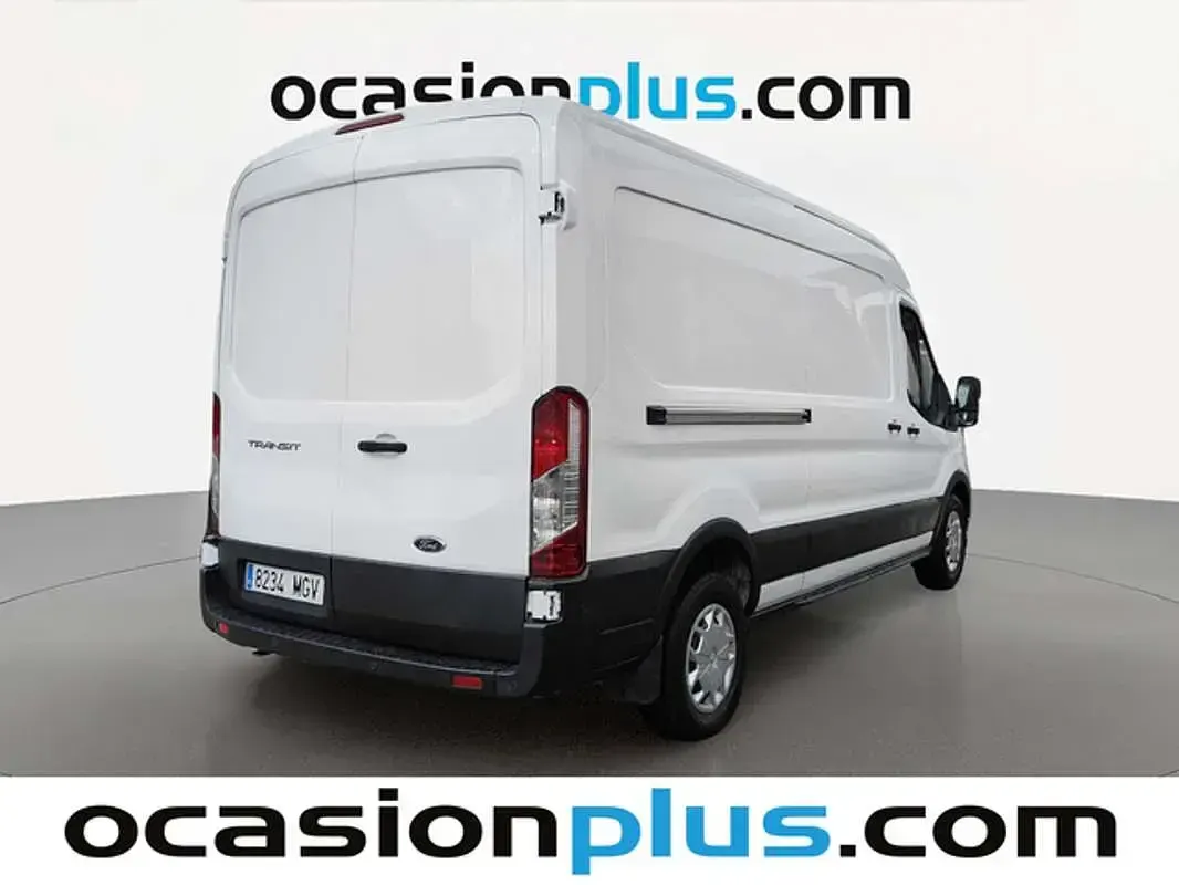 Usado Ford Transit Trend 131 CV (96 kW) 2023 Blanco Van