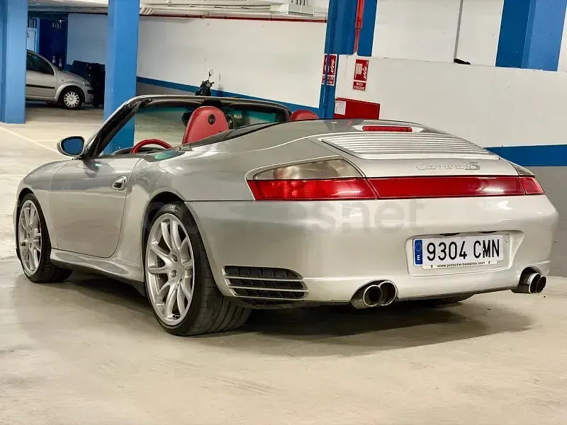 Usado Porsche 911 Carrera 4S Cabriolet 320 CV (235 kW) 2003 Gris / plata Descapotable