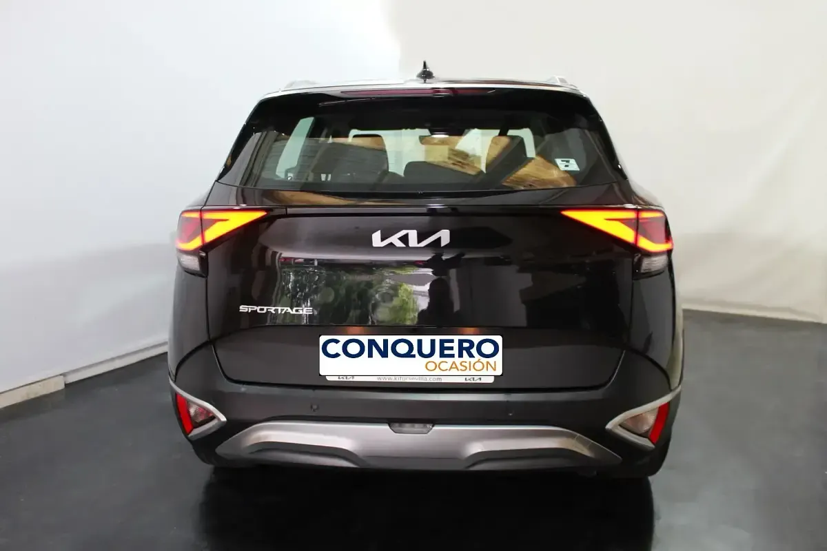 Usado Kia Sportage 115 CV (84 kW) 2023 Negro SUV