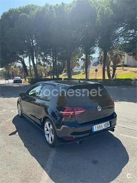 Usado VW Golf VII GTI 230 CV (169 kW) 2016 Negro Berlina