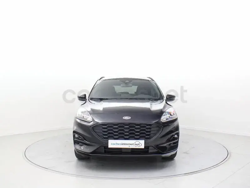 Usado Ford Kuga ST-Line 150 CV (110 kW) 2022 Negro SUV