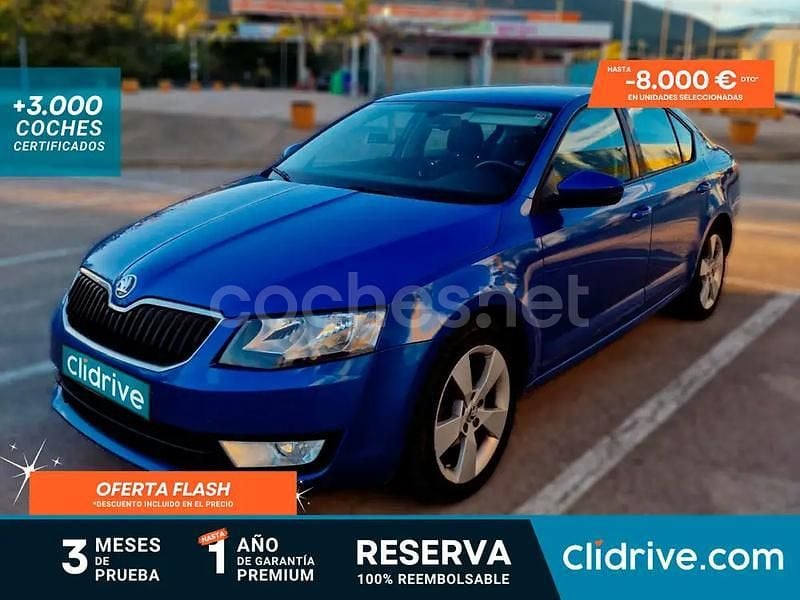 Azul Usado 2015 Skoda Octavia Elegance Berlina | 11.990 € (Precio justo) - Imagen 1/3