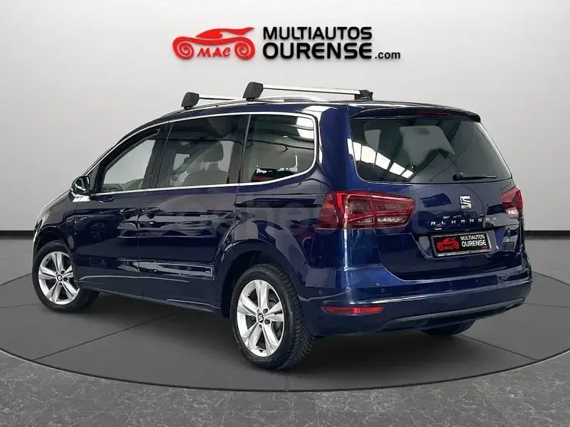Usado Seat Alhambra XCELLENCE 150 CV (110 kW) 2020 Azul Monovolumen