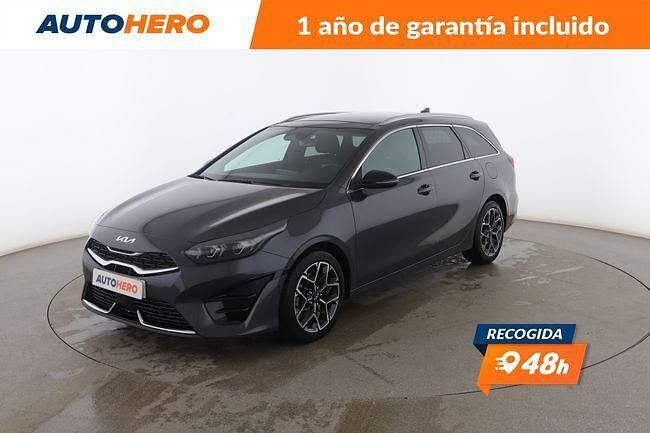 Gris Usado 2024 Kia Ceed GT-Line | 27.999 € (Caro) - Imagen 1/3