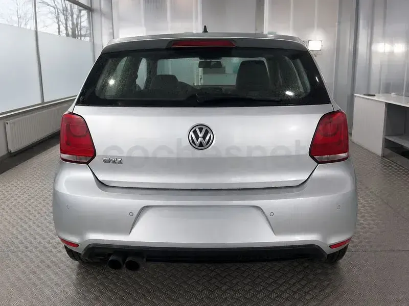 Usado VW Polo GTI 180 CV (132 kW) 2011 Gris / plata Utilitario