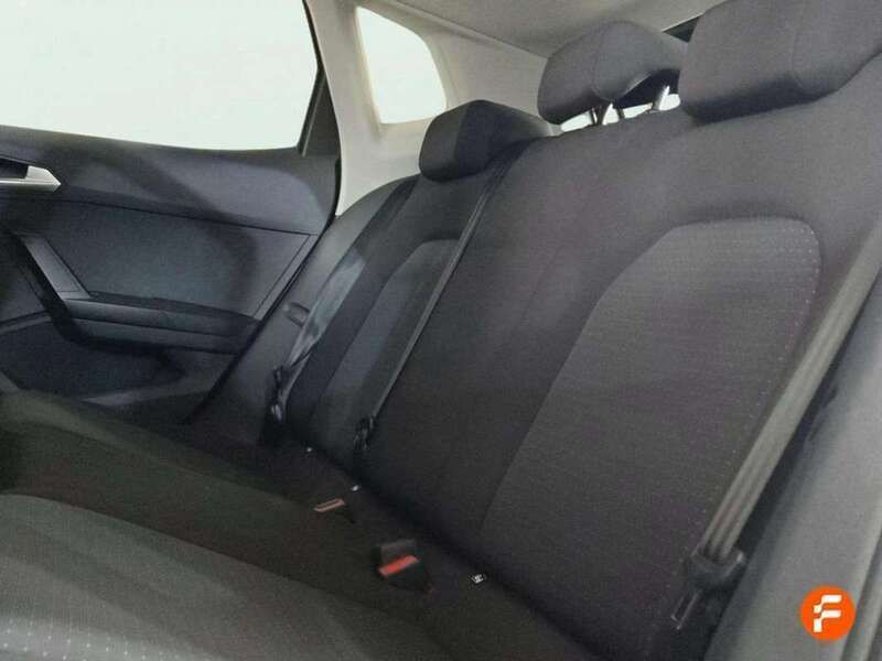 Amarillo Usado 2023 Seat Arona Xperience SUV | 16.490 € - Imagen 1/4