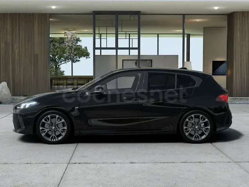 Usado BMW 120 163 CV (119 kW) 2025 Negro Utilitario