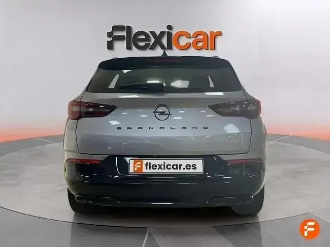 Usado Opel Grandland X GS Line 130 CV (95 kW) 2022 Gris SUV