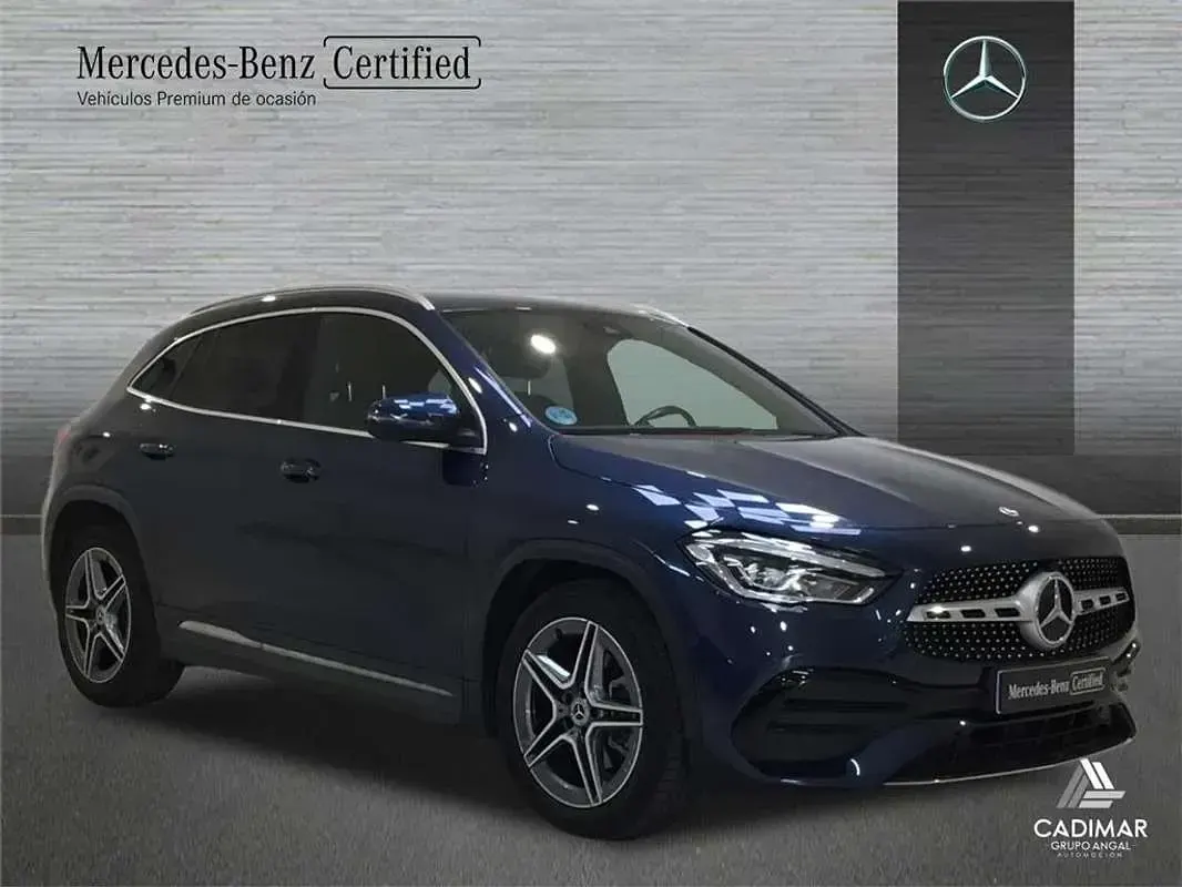 Usado Mercedes GLA200 150 CV (110 kW) 2022 SUV