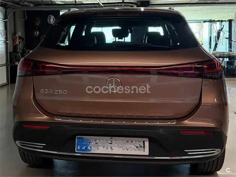 Usado Mercedes EQA250 139 kW (190 CV) 2022 Eléctrico SUV