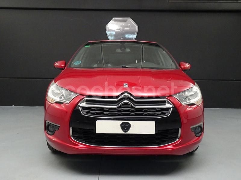 Usado Citroën DS4 Style 120 CV (88 kW) 2013 Granate Utilitario
