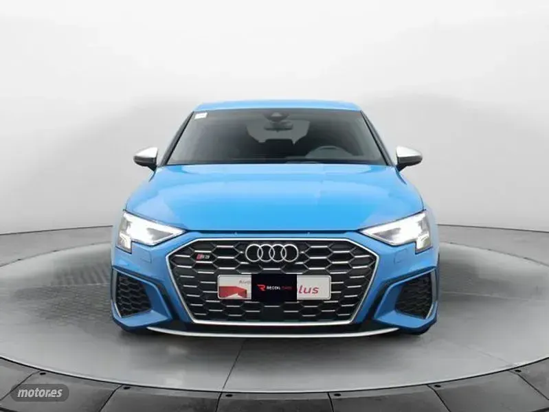 Usado Audi S3 Business 310 CV (228 kW) 2023 Azul Berlina