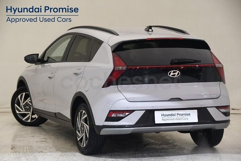 Usado Hyundai Bayon 79 CV (58 kW) 2025 Gris / plata SUV