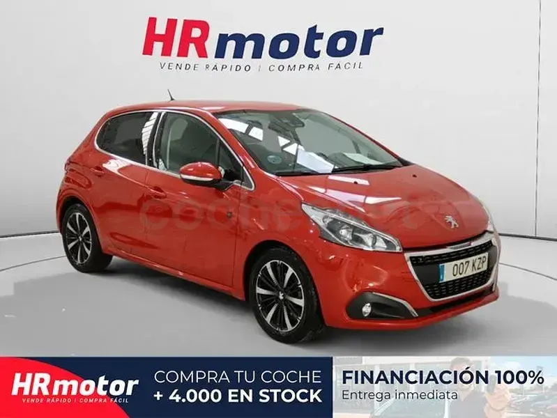 Usado Peugeot 208 99 CV (72 kW) 2019 Naranja Utilitario