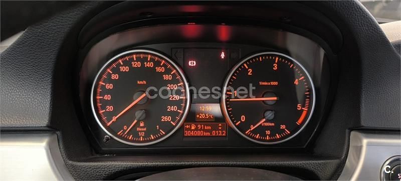 Usado BMW 320 177 CV (130 kW) 2010 Negro Coupe