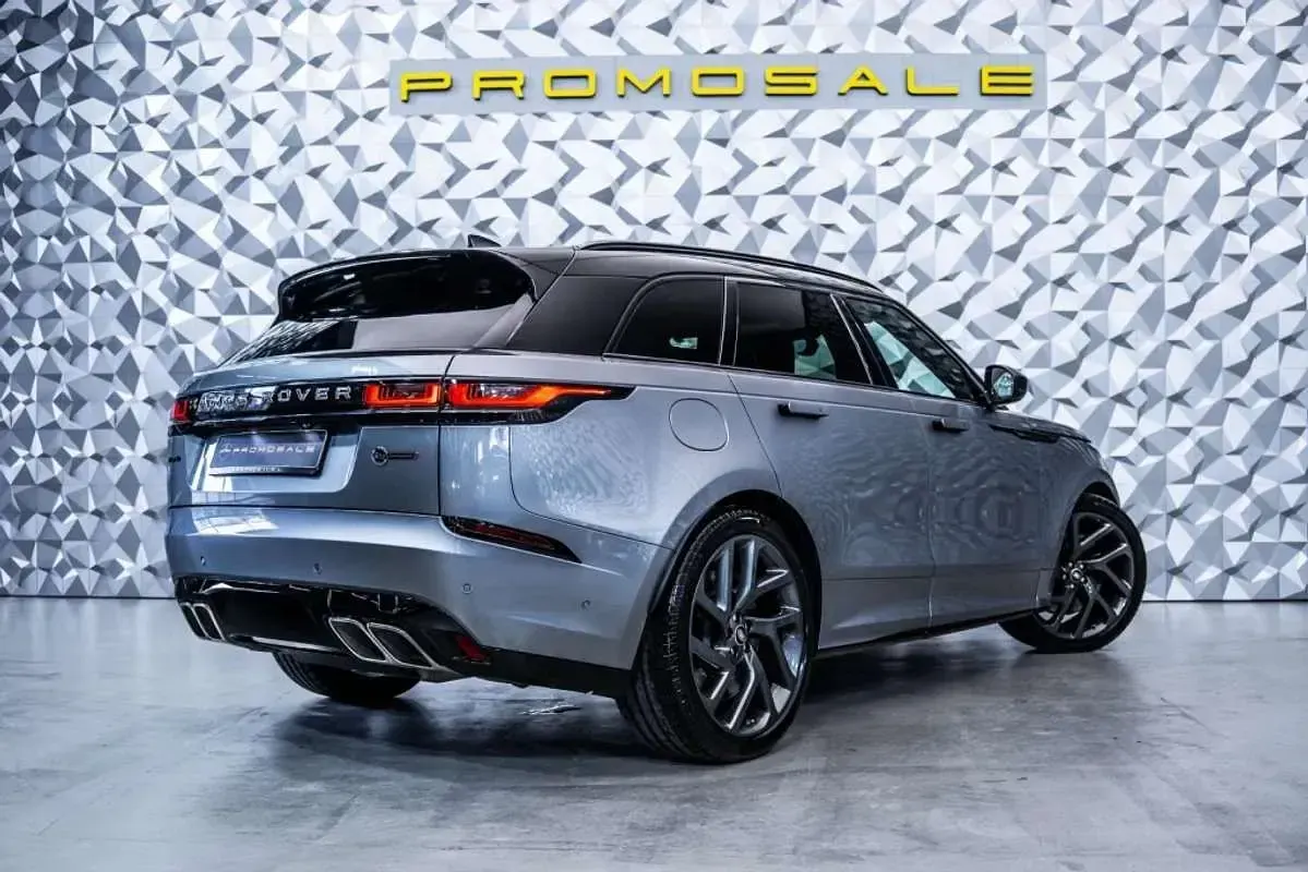 Usado Land Rover Range Rover Velar SVAutobiography Dynamic Black 551 CV (405 kW) 2020 Gris SUV