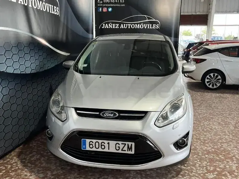 Usado Ford C-MAX Trend 115 CV (84 kW) 2010 Gris / plata Monovolumen
