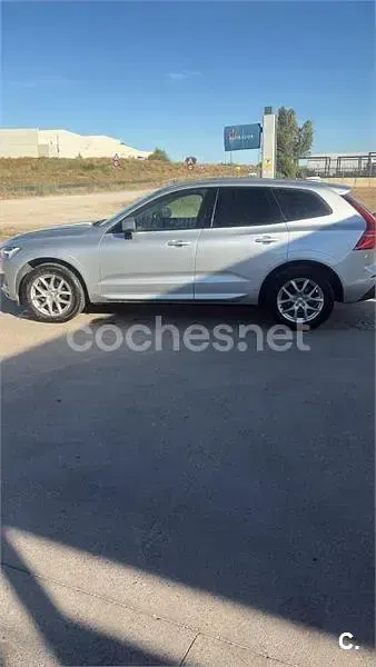 Usado Volvo XC60 Momentum 190 CV (139 kW) 2019 Gris / plata SUV
