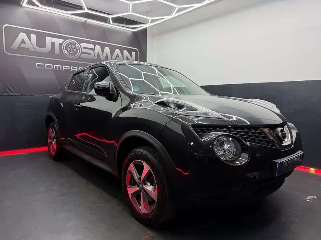 Usado Nissan Juke N-Connecta 111 CV (81 kW) 2019 Negro SUV