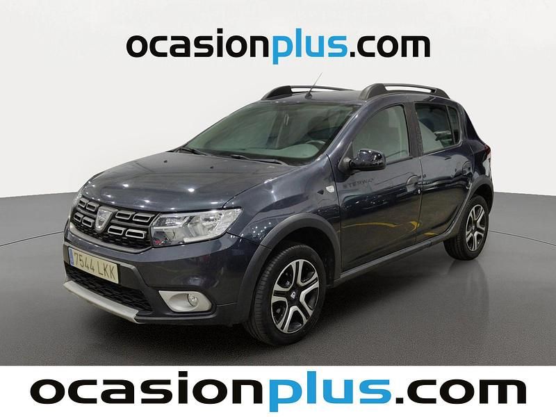 Gris Usado 2020 Dacia Sandero Utilitario | 9991 € (Precio justo) - Imagen 1/4