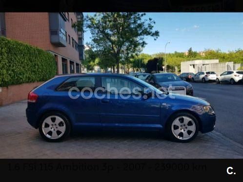Usado Audi A3 Attraction 115 CV (84 kW) 2007 Azul Berlina