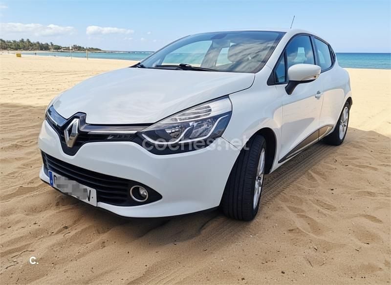 Blanco Usado 2014 Renault Clio IV Dynamique Berlina | 6300 € (Super precio) - Imagen 1/4