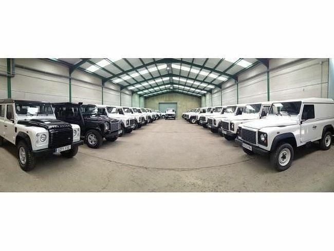 Usado Land Rover Defender SE 122 CV (89 kW) 2014 Blanco SUV