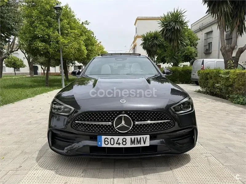 Usado Mercedes C220 200 CV (147 kW) 2024 Negro Berlina