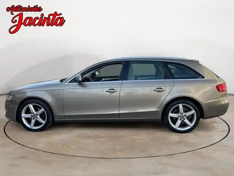 Usado Audi A4 143 CV (105 kW) 2008 Beige Familiar