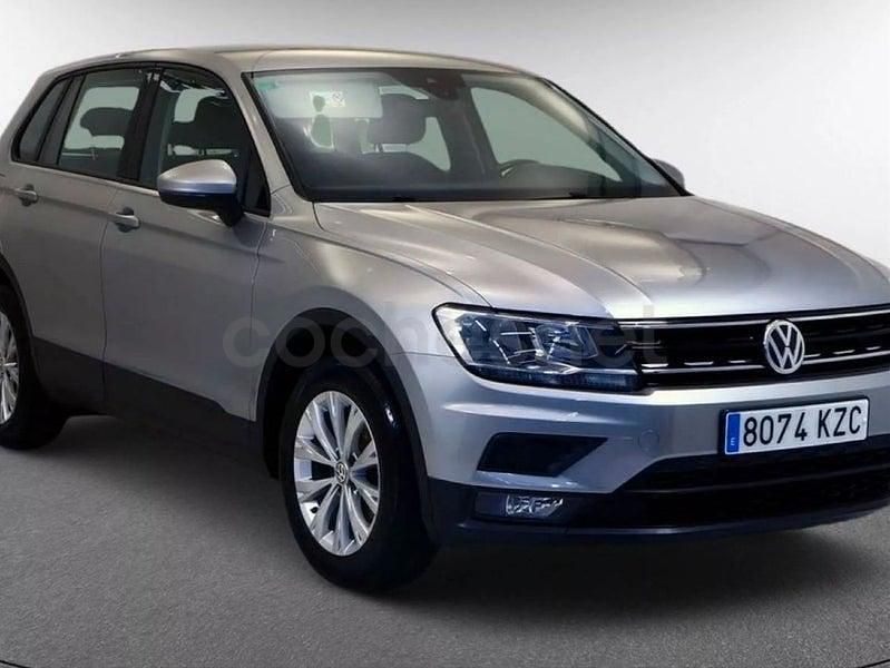Usado VW Tiguan Edition 150 CV (110 kW) 2019 Gris / plata SUV