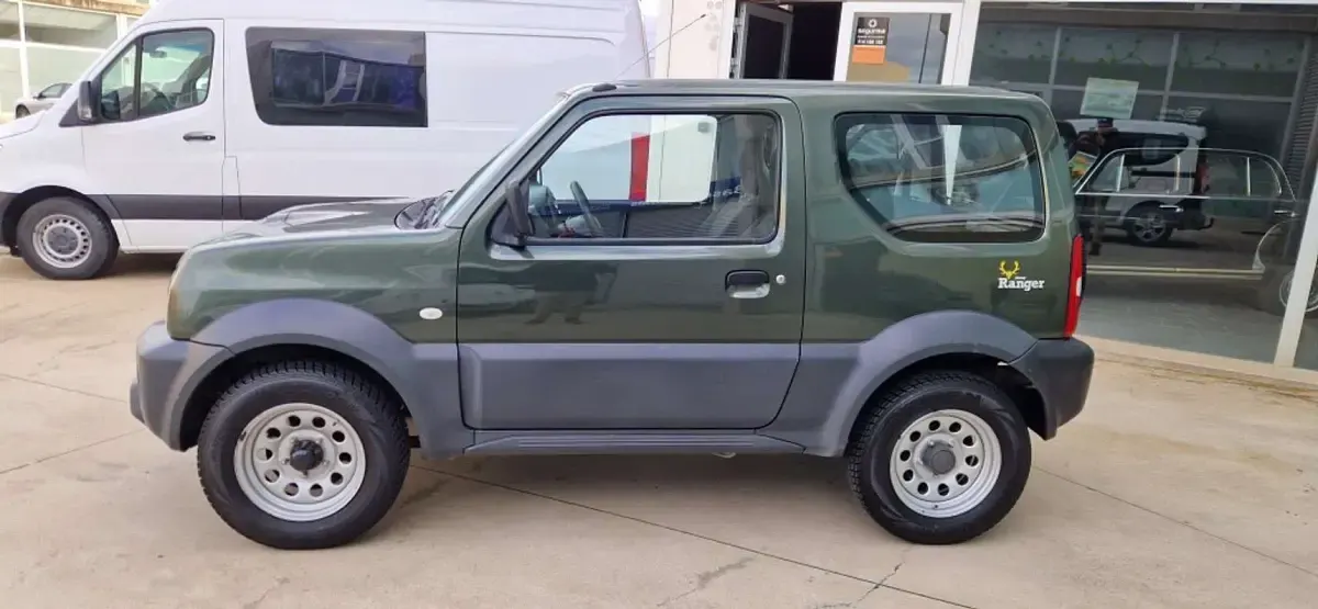Usado Suzuki Jimny 84 CV (61 kW) 2016 Verde SUV